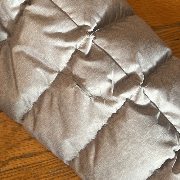 Eddie Bauer Light Down Jacket - Picture 15 of 16